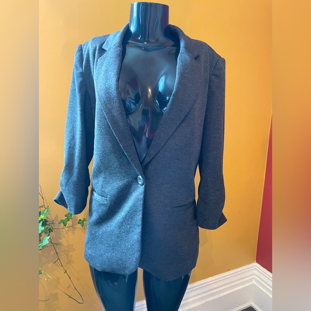 Women’s Ricki’s Blazer ( medium )